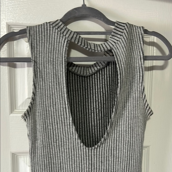 Sleeveless Gray Ribbed Knit Dress - Picture 4 of 4